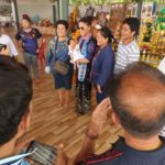 แจกเลขเด็ดงวดนี้! ศิริพร อำไพพงษ์ ทำบุญวัดดังอุดรฯ แฟนเพลงแห่ส่องทะเบียนใหม่