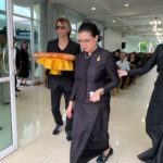 ครอบครัวรากแก่น ร่ำไห้ ส่งพ่อเทพบุตร ครั้งสุดท้าย คนบันเทิง-หมอลำ ร่วมอาลัย