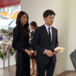 ครอบครัวรากแก่น ร่ำไห้ ส่งพ่อเทพบุตร ครั้งสุดท้าย คนบันเทิง-หมอลำ ร่วมอาลัย