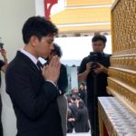 ครอบครัวรากแก่น ร่ำไห้ ส่งพ่อเทพบุตร ครั้งสุดท้าย คนบันเทิง-หมอลำ ร่วมอาลัย