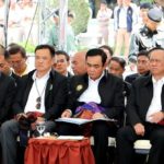 2 ส.ส.เพื่อไทย แจงแห่รับ-เชียร์บิ๊กตู่ ของบฯ แลกเสียงหนุน ลั่นไม่ย้ายพรรคแน่
