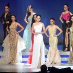 'เนิส ดุสิตา' ซิว 2 รางวัลฟาสท์แทร็ก 'ฝุ้น ปาลิน' คว้าขวัญใจสื่อ มิสไทยแลนด์เวิลด์ 2019