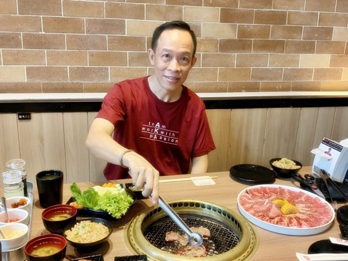 สายเนื้อให้ว่อง! ร้านอากะจัดหนัก บุฟเฟ่ต์ 12 บาท 