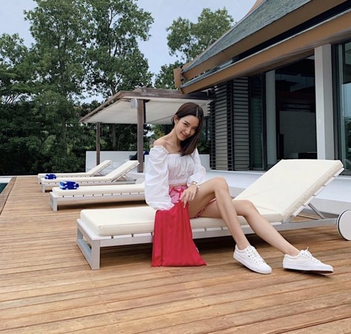 โม