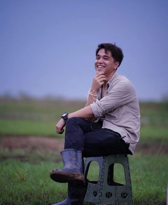อเล็กซ์ เรนเดลล์