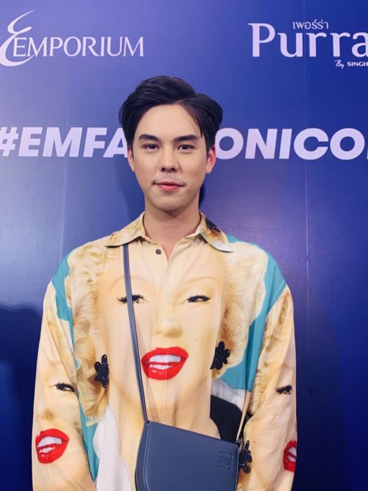 พีช