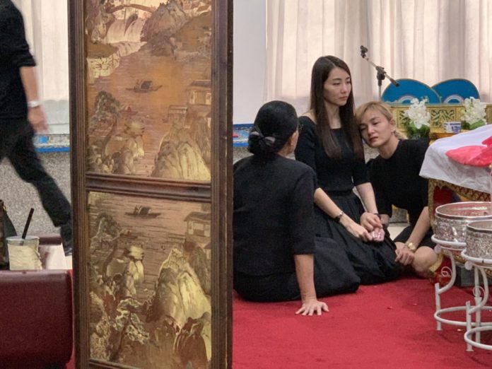 สุดอาลัย สุดอาลัย