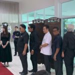 สุดอาลัย ครอบครัวรากแก่น รดน้ำศพ คุณพ่อเทพบุตร บรรยากาศสุดเศร้า