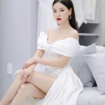 ใบเฟิร์น ไม่รู้ตอนจบ ใบไม้ที่ปลิดปลิว ปัดเล่นของ ทำงานรุม