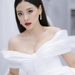ใบเฟิร์น ไม่รู้ตอนจบ ใบไม้ที่ปลิดปลิว ปัดเล่นของ ทำงานรุม