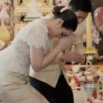 นาตาลี ควง ณะ ทำพิธีสงฆ์ รับน้ำเจริญพระพุทธมนต์ ก่อนเข้าวิวาห์ 11 ก.ย. นี้