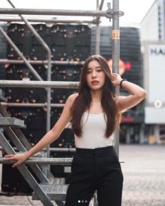 เตี้ยไม่ใช่อุปสรรค! ส่องแฟชั่นการแต่งตัว สาวไซส์มินิ ตัวเล็กก็แซ่บได้ เตี้ยไม่ใช่อุปสรรค! ส่องแฟชั่นการแต่งตัว สาวไซส์มินิ ตัวเล็กก็แซ่บได้