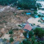 ฝนกระหน่ำเมียนมา ดินถล่มฝัง วัด-บ้านจมใต้โคลน พบแล้ว 13 ศพ