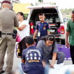 เซ่นอีกศพ! สาว23ขี่ข้ามสามแยกมรณะไม่พ้น พุ่งชนล้อบรรทุกพ่วงดับคาถนน(คลิป)