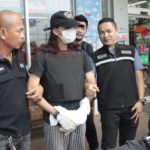 รวบ2หนุ่ม ควงบีบีกัน ชิงทรัพย์เซเว่น ปั๊มปตท.ลำลูกกาคลอง7