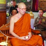 วัดวังพิกุลวรารามอัญเชิญ พระบรมรูปพระเจ้าตากฯ
