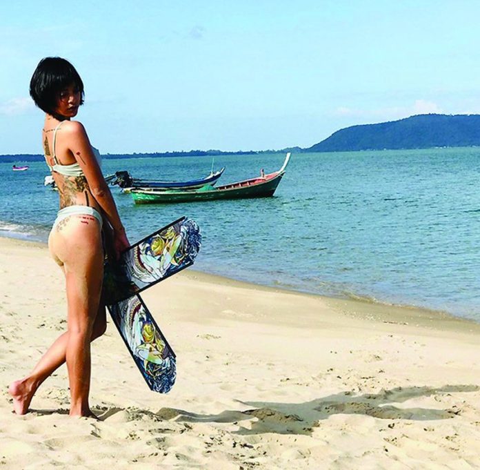 ‘สายป่าน’เซ็กซี่‘วุฒิ’สกรีน-ไม่ให้โป๊