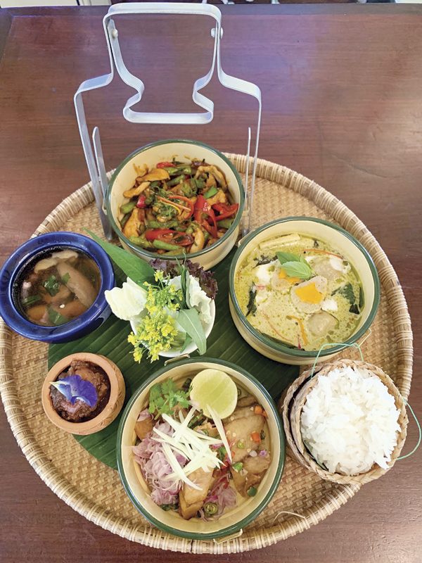 ชวนชิมกินดื่ม