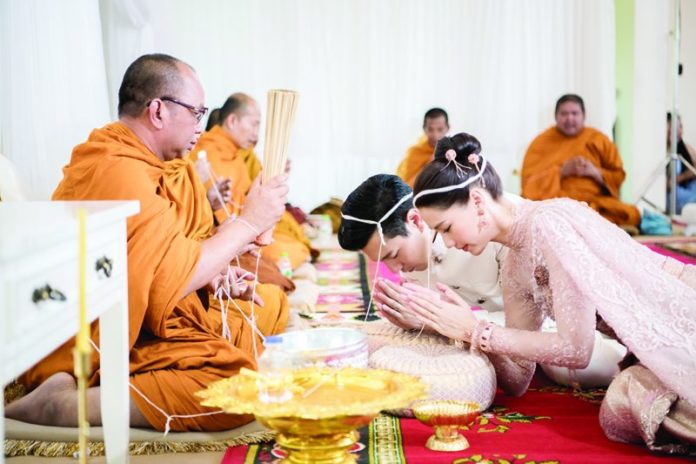 ‘โดม-เมทัล’เข้าพิธีวิวาห์สุดอบอุ่น