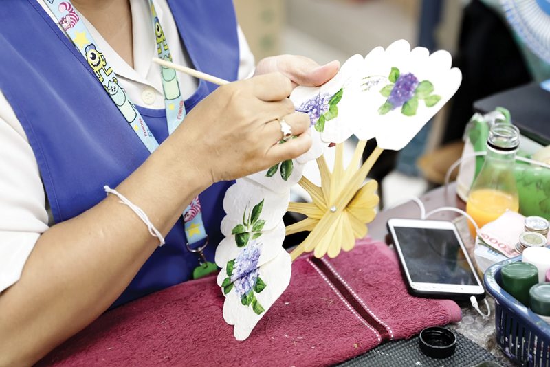 44 ปีสานสายใยเพื่อสายใจไทยฯ
