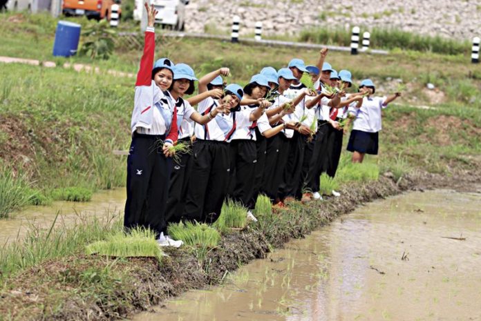 พลังโซเชี่ยลเยาวชน สู่..ภารกิจพิทักษ์น้ำ : สดจากเยาวชน