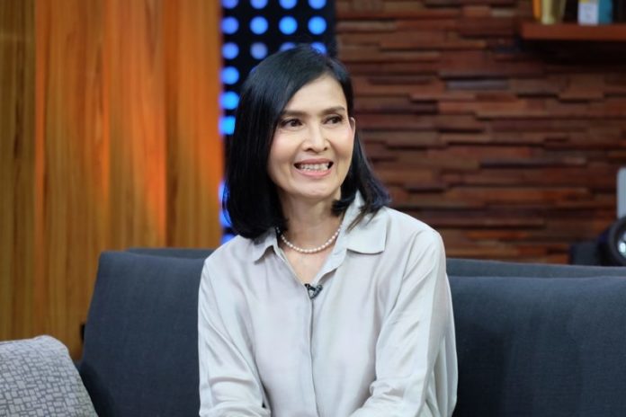 เอาธรรมะเข้าสู้ เอาธรรมะเข้าสู้