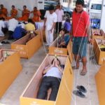 ชาวโคราชนับพัน! แห่นอนโลงศพ ขอพร-สร้างกำลังใจสู้เศรษฐกิจซบเซา