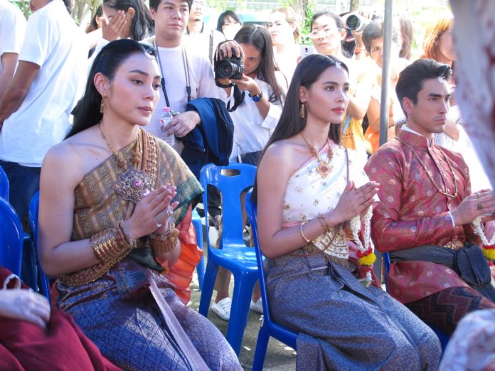 อ๊อฟ พงษ์พัฒน์ อ๊อฟ พงษ์พัฒน์