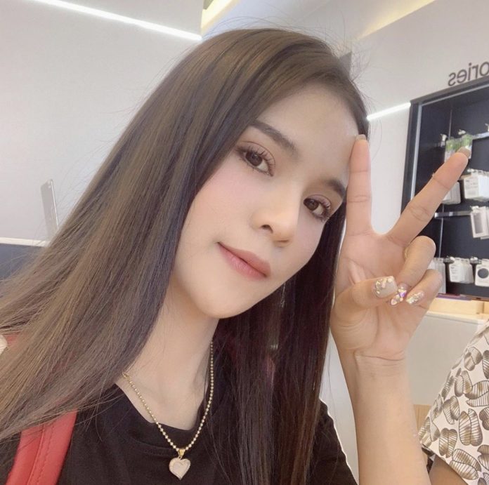 อาม ชุติมา อาม ชุติมา