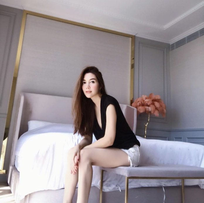 วุ้นเส้น