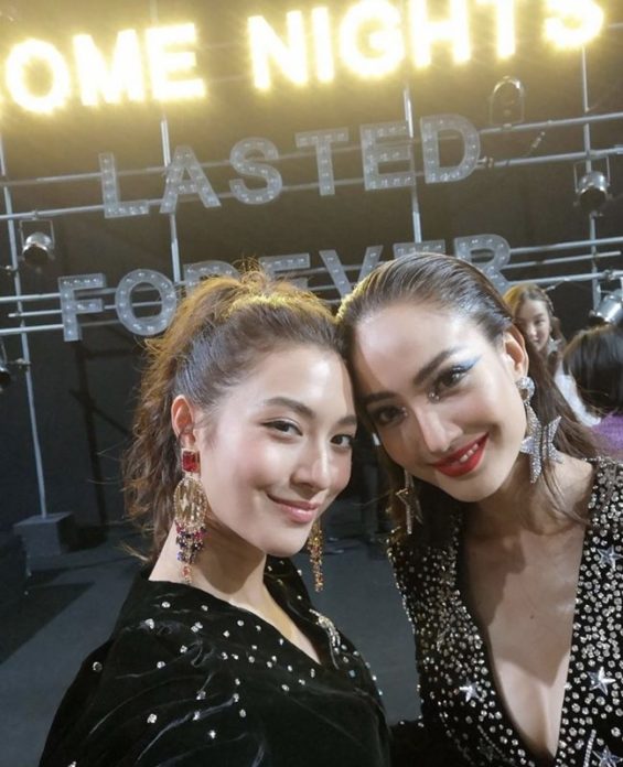 ถ่ายกับสาว มิว ว่าที่เจ้าสาว ถ่ายกับสาว มิว ว่าที่เจ้าสาว