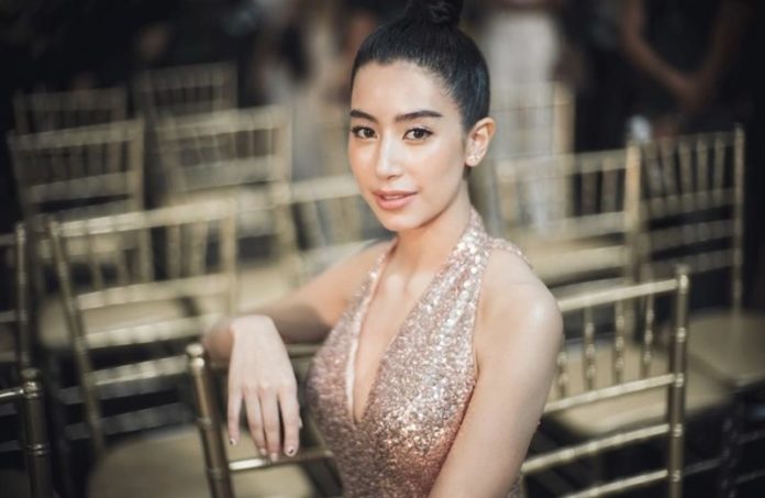 มิ้นต์ ชาลิดา วิจิตรวงศ์ทอง 