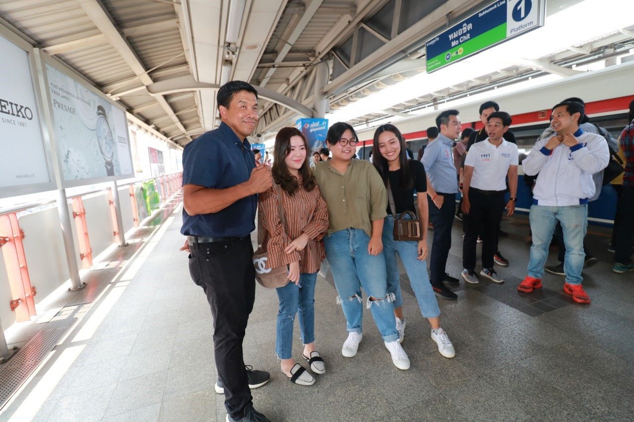 ชัชชาติ-อิสระตัวแทนพรรคฝ่ายค้าน