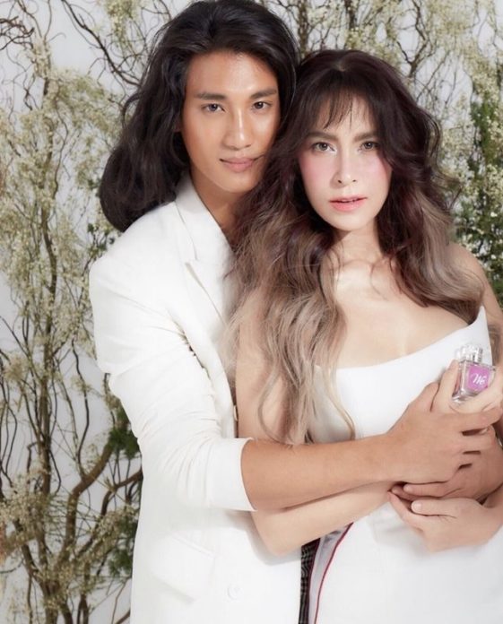 หน้าเด็กพอๆ กัน