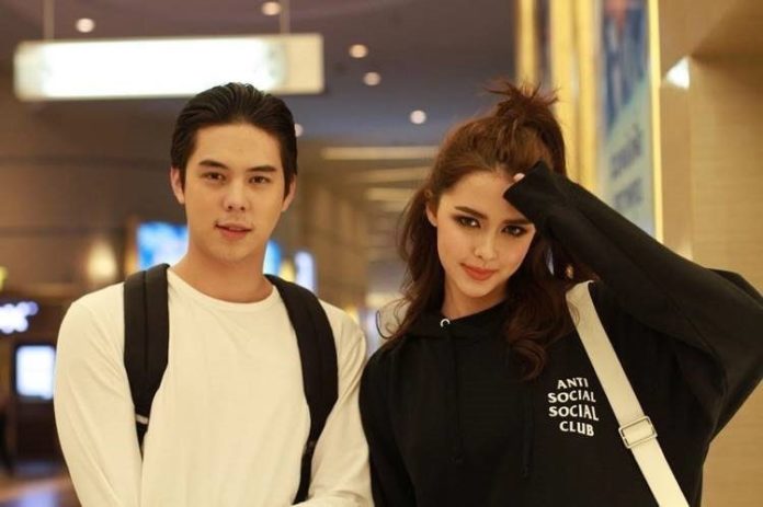 พีช พีช
