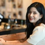 ศัลยกรรมเกาหลี เจาะใจ สาวรุ่นใหม่ ทุบกระปุกเงินหลายแสน บินไปยัดซิลิโคน (คลิป)