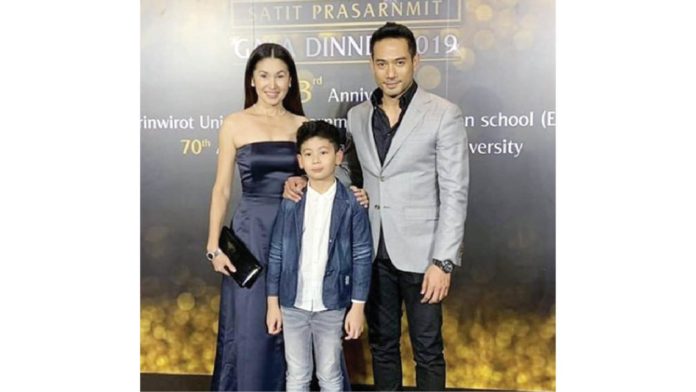 ‘ตุ้ย-แอนนา’ ปิดฉากชีวิตคู่ 11 ปี ยืนยันไม่เกี่ยวกับมือที่3หรือเรื่องอายุ
