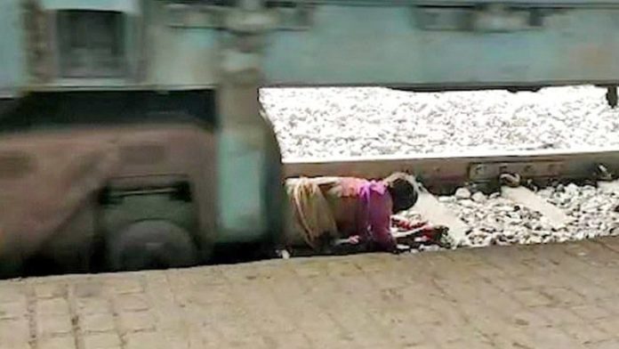 ยายหวิดถูกรถไฟแล่นทับ