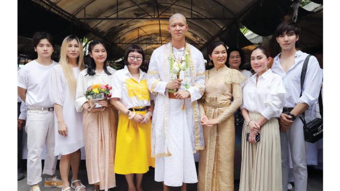 ‘ก็อต-อิทธิพัทธ์’ปลงผมบวชทดแทนคุณ ได้รับฉายา‘สุภกิจโจ’แปลว่าผู้มีกิจอันงาม