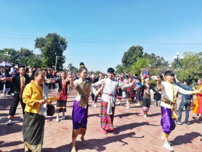 ปลื้มปีติ กฐินพระราชทาน ร.10