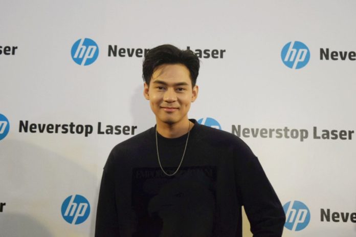 รอยยิ้มแบบใจละลาย