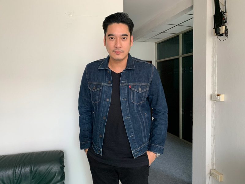 ‘วี’กดดัน-กำกับ‘เจ้าสัวฯ’เรื่องแรก