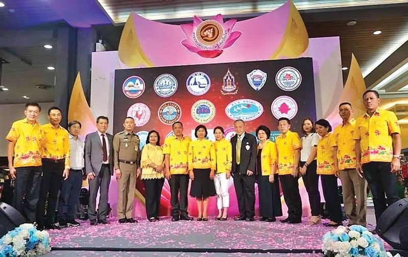 งานประเพณีชาวบางพลี รับบัว-ไหว้‘หลวงพ่อโต’
