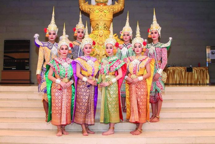 โขนคึกฤทธิ์