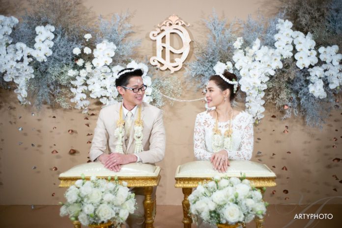 ชื่นมื่น