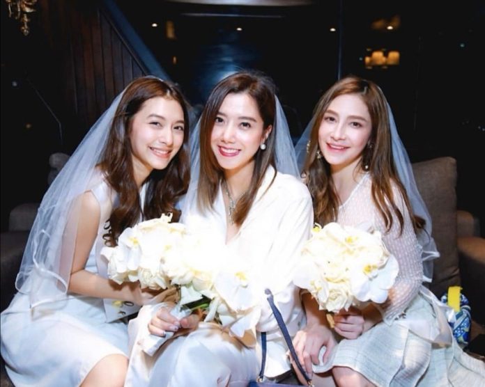 3 สาวจัดปาร์ตี้ 3 สาวจัดปาร์ตี้