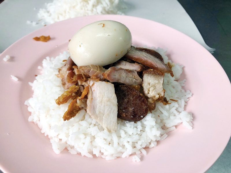 ข้าวหมูแดงนครสนุก