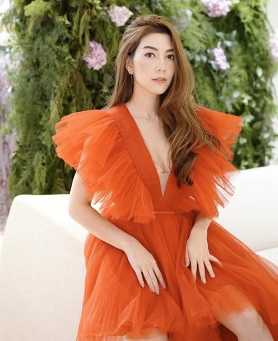 วุ้นเส้น วิริฒิพา ภักดีประสงค์