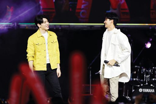 ‘คุณ-มีน’นำทีม 6 หล่อชวนฝันร่วม‘กรี๊ดเดย์’ แฟนๆฟินกิจกรรมพิเศษที่ Viu จัดให้สมาชิก