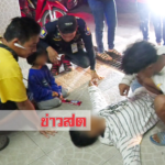 ทิ้งลูกน้อยนั่งร้องไห้โดดเดียว! อนาถใจด.ญ.4ขวบนั่งร้องไห้ปลุกพ่อ เมาหนักหลับหน้าห้องน้ำ